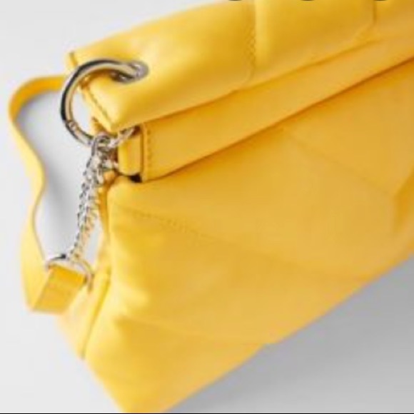Puffy yellow shoulder bag - Picture 3 of 4